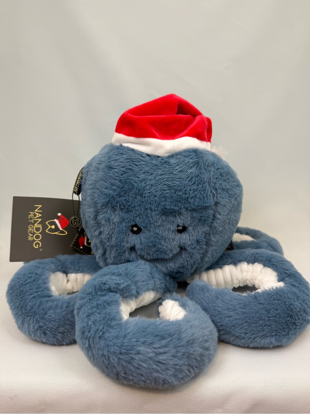 NWT Nandog Pet Gear Christmas Santa Hat Octopus Squeaky Dog Toy Plush